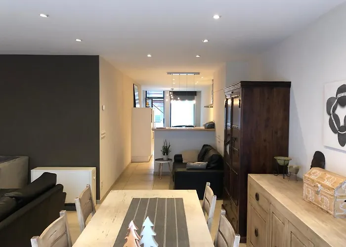 Deluxe Apartment With Shared Pool